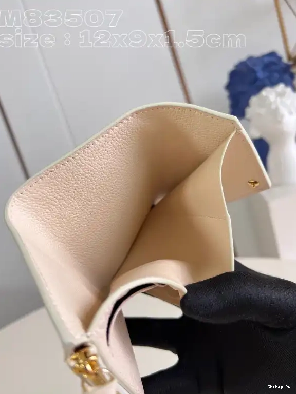 WALLET-12*9.5*2.5 cm LOUIS VUITTON VICTORINE 0607